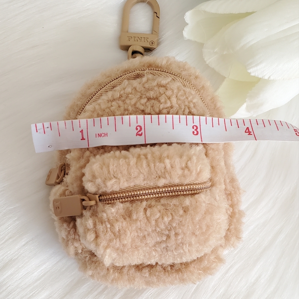 Pink Victoria's Backpack Keychain - Picture 7 of 8